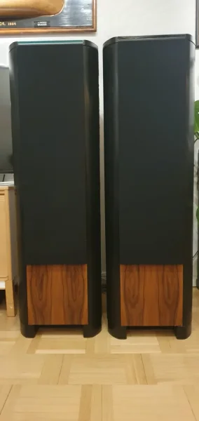 Dali 40 - Bild 1 av 3