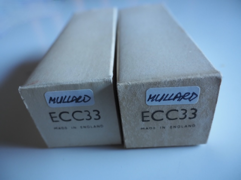 2 x Mullard ECC33 NOS
