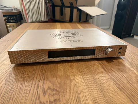 Mytek Manhattan II DAC + Streamingkort (Roon Ready)