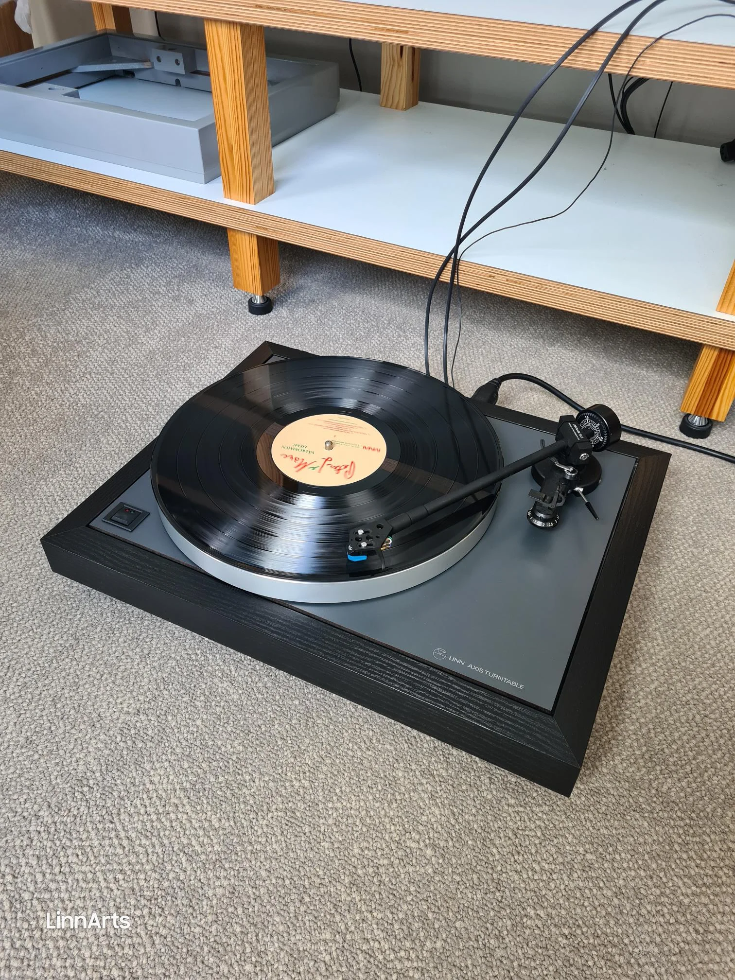 Linn Axis Mk 2, Psu nyrenoverad och servad hos Valhalla Electronics i England