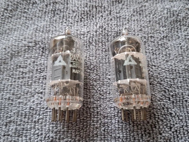 12ax7 / ECC83 (Matsushita) NOS matchat Par - Bild 5 av 6