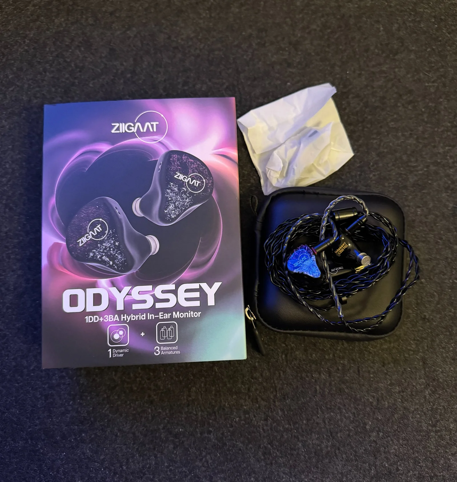 ZiiGaat Odyssey &ndash; 1DD + 3BA Hybrid IEM | Kompletta med kvitto - Bild 1 av 2