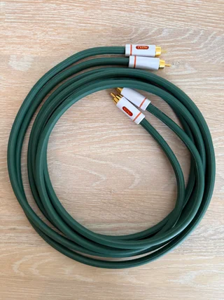 IXOS Special – RCA stereokabel 2 m – nypris 700 kr