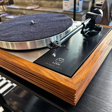 Linn LP12 - 25 årsjubileum-plint 