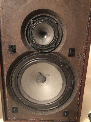 Radionette TK 20 S i nyrestaurerat toppskick