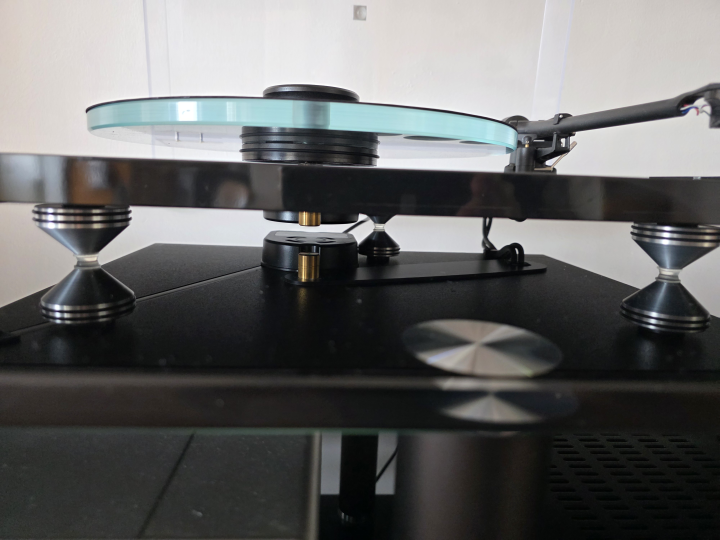 Rega Planar 3 + Rega Neo PSU