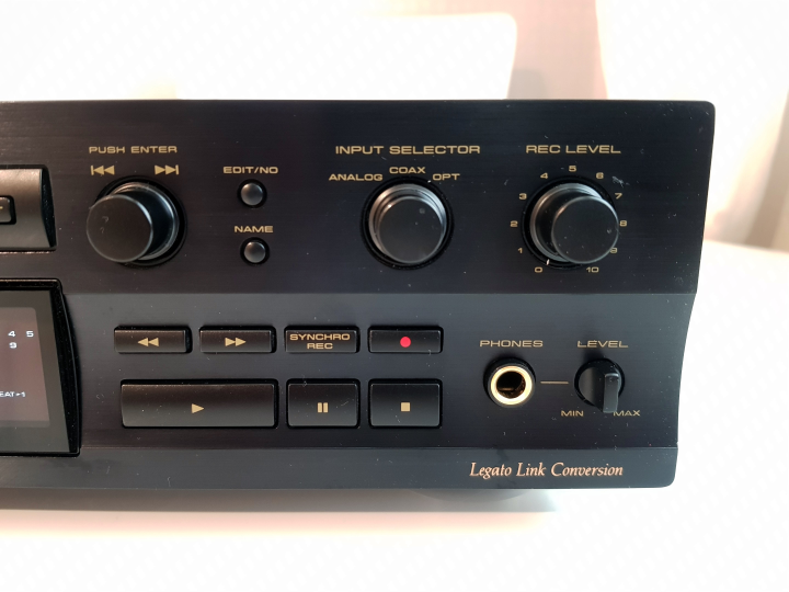 Pioneer MJ-D707  Minidisk Recorder