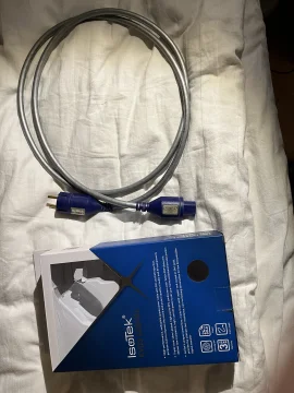 Elkabel Isotek Evo 3  Sequel  2m.  C13.   2400 kr ink f...