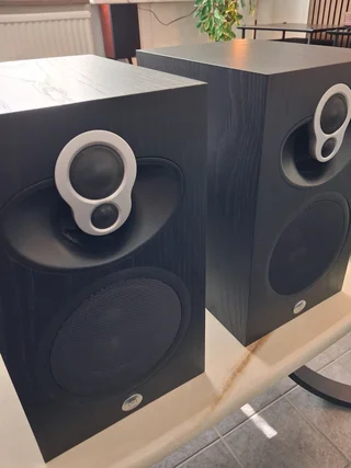 Linn Majik 109 svarta i mkt fint skick