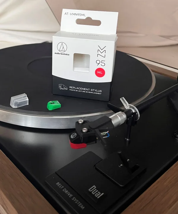 Dual 505-4 med AT VM95ML (R&ouml;d) - Bild 2 av 5