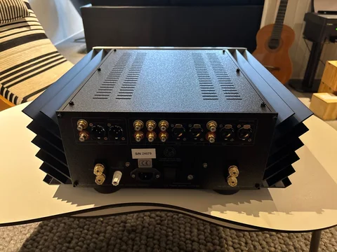 Pass Labs INT-150 integrerad förstärkare