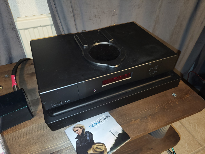 Rega Apollo - Bild 1 av 3