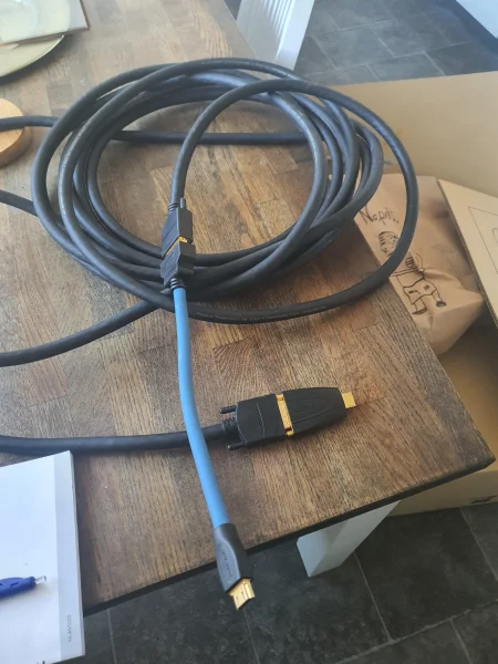 High End  - Bild 1 av 1