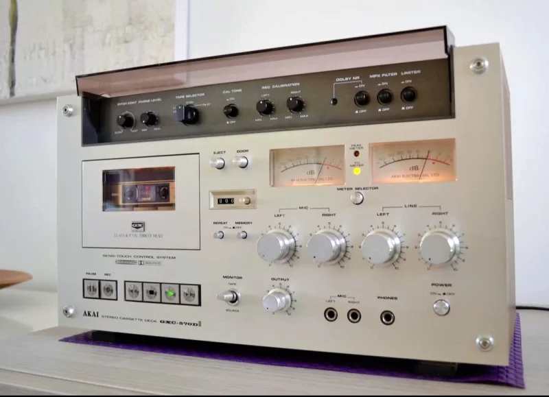 Akai GXC-570D - Bild 1 av 1