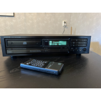 VINTAGE ONKYO DX-1800 COMPACT DISC PLAYER (ska vara bra att modda)