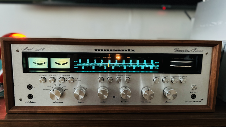 Marantz 2270