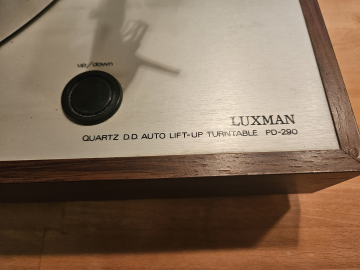 Luxman vinyl PD 290