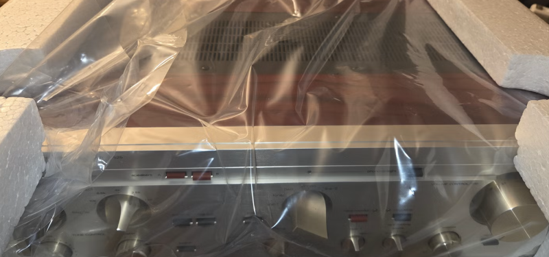 Luxman L-525 Luxman L-525 - Bild 1 av 2