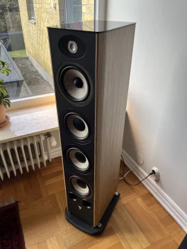 Focal Aria 936 Prime Walnut Focal Aria 936 Prime Walnut