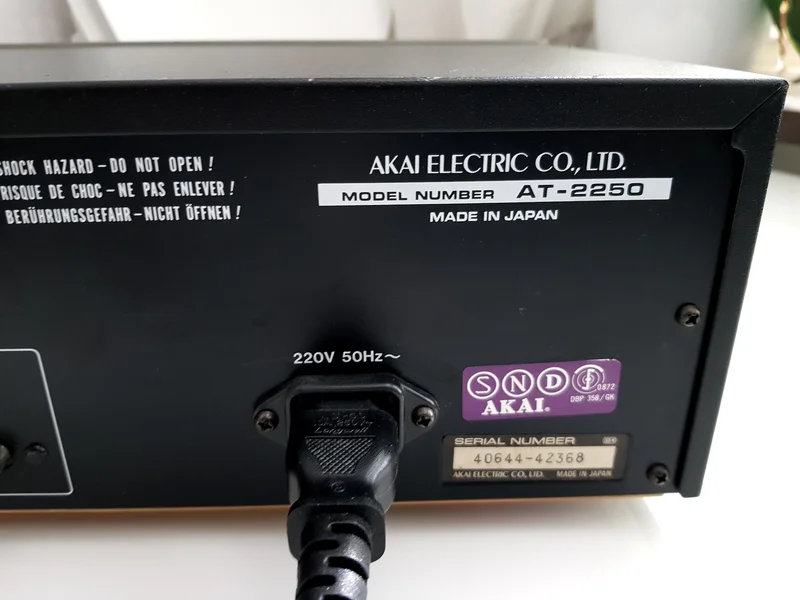 AKAI AT 2250 Analog Stereotuner - Bild 11 av 11
