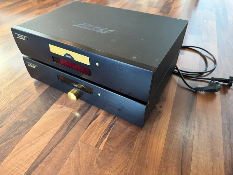 V&auml;lmatchat danskt hifi-system - Bild 2 av 7
