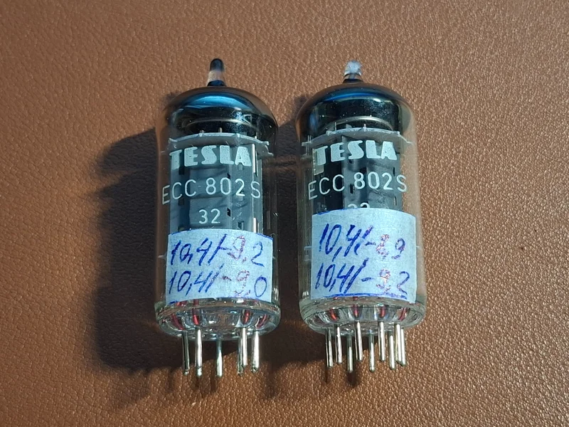 Tesla ECC802S NOS – White Label – Matchat par – 1975 Tesla ECC802S NOS – White Label – Matchat par – 1975 - Bild 1 av 7