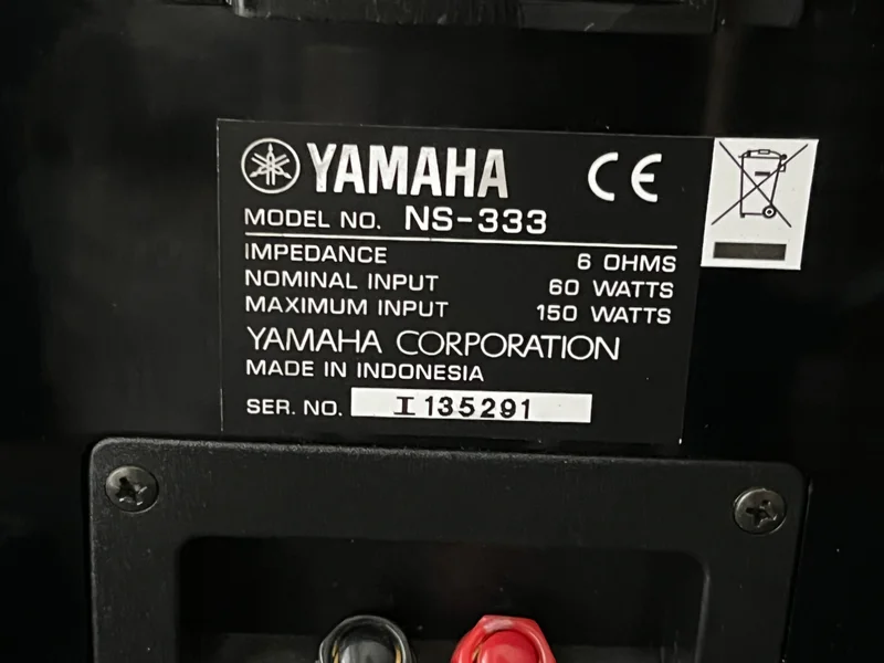 Yamaha NS-333 speaker&ndash; V&auml;lljudande &amp; Eleganta Stativh&ouml;gtalare - Bild 8 av 8