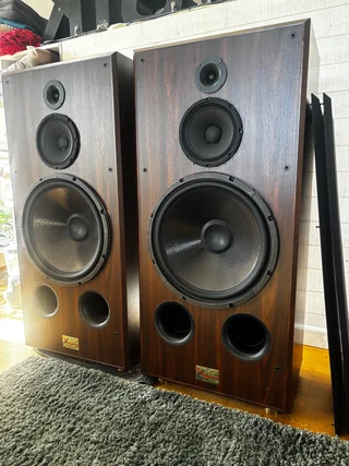 XL-fidelity PG1800