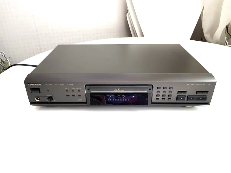 Technics SL-PG4 CD-Spelare Technics SL-PG4 CD-Spelare - Bild 1 av 12
