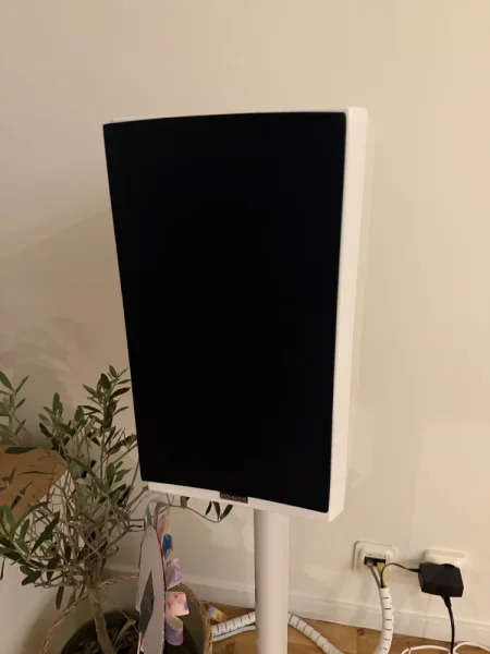 Dynaudio Excite X16 stativh&ouml;gtalare pianovit - Bild 2 av 5