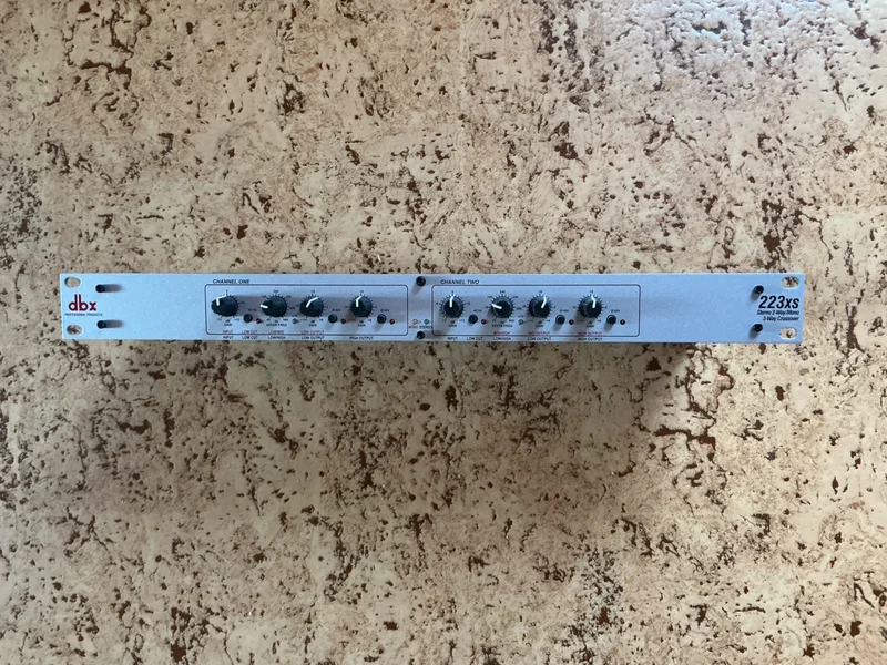 DBX-delningsfilter. - Bild 1 av 2