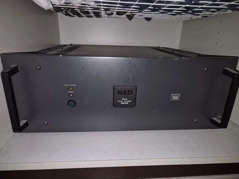 NAD 208 THX NAD 208 THX - Bild 1 av 1