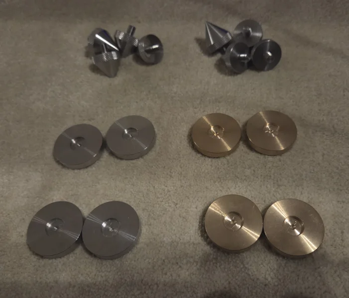 Isotek shoe and spikes M6 8st Isotek shoe and spikes M6 8st - Bild 2 av 3