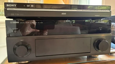 Yamaha RX-V1067 AV-receiver