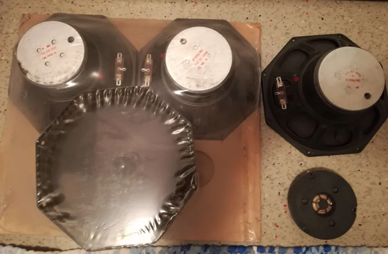 H&ouml;gtalarelement till salu - Bild 1 av 5