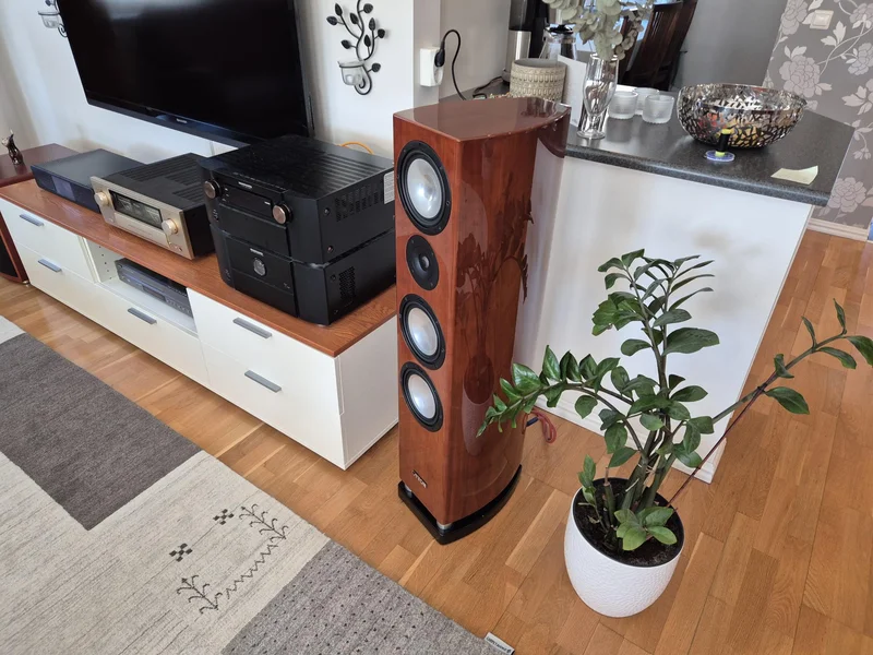 Canton Reference 7.2 DC - Bild 2 av 6