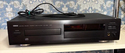 Yamaha CDX-860 – CD-spelare