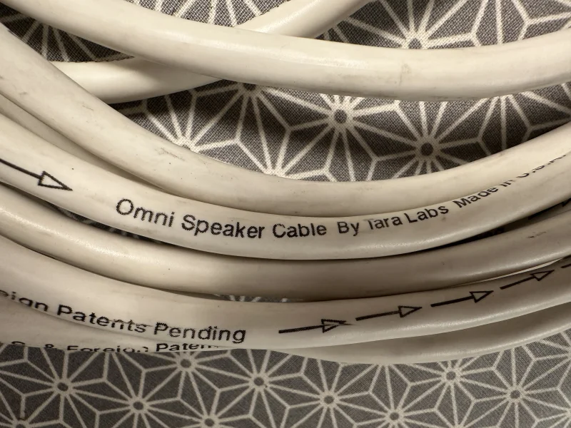 Högtalarkablar - Tara Labs ”Omni” m banankontakter (2 x 3 m) Högtalarkablar - Tara Labs ”Omni” m banankontakter (2 x 3 m) - Bild 2 av 3