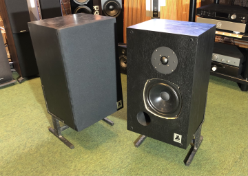 Zachry TM-200 - Bild 1 av 1