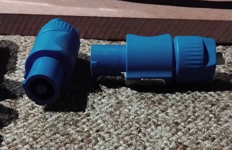 Speakon + Chassikontakter+Power Speakon - Bild 3 av 5