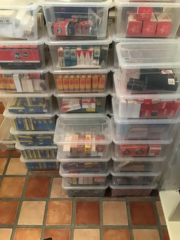 Mängder av NOS rör. Mängder av NOS rör. - Billede 2 af 6
