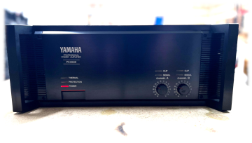 Yamaha PC2602 Yamaha PC2602 - Bild 1 av 1