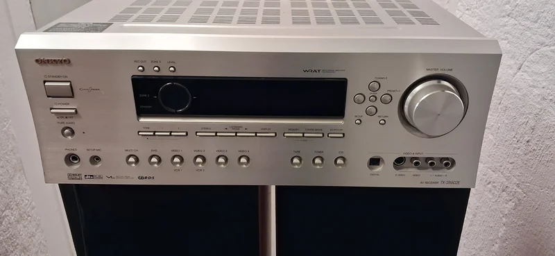 B&auml;ttre beg Reciever Onkyo TX-SR602E - Bild 1 av 2