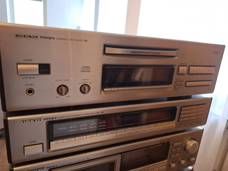 Onkyo Integra Champagne Gold &ndash; Rare Collector Hi-Fi Set - Bild 4 av 4