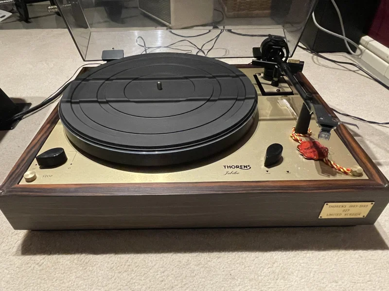 Thorens TD-147 Jubilee, nr 027 Thorens TD-147 Jubilee, nr 027 - Bild 1 av 6