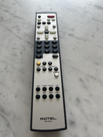 Rotel RA-1570