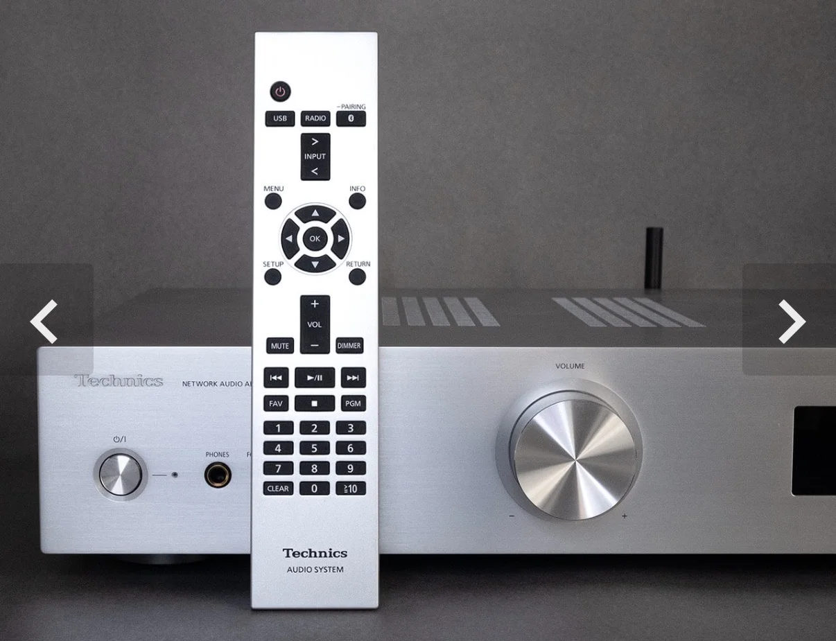 Technics SU-GX70 N&auml;tverksf&ouml;rst&auml;rkare - Bild 1 av 4