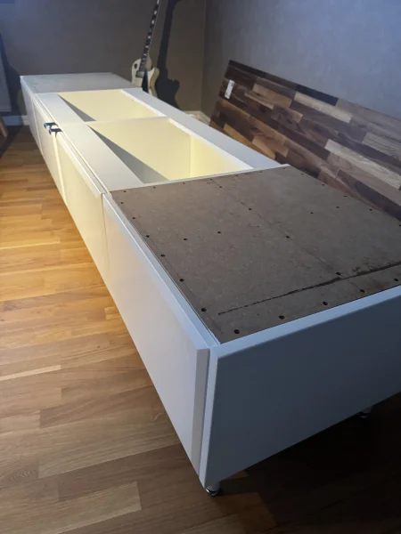 Stereob&auml;nk med subwoofers  - Bild 3 av 6