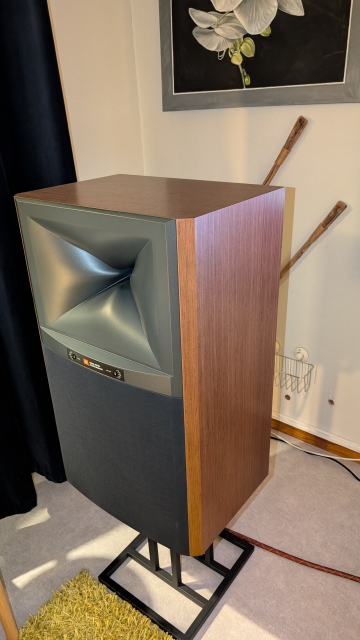 JBL Synthesis 4349