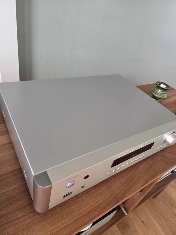 Rotel RC1572 MkII  - Bild 2 av 5